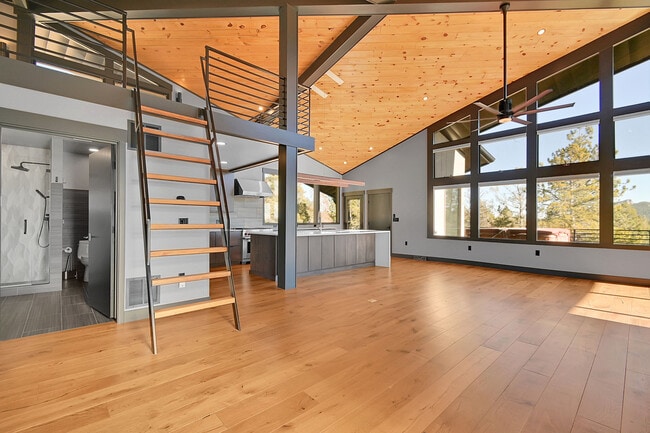 Building Photo - 11845 US Hwy 285