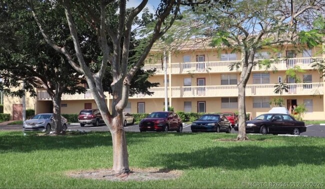 Building Photo - 6070 NW 64th Ave