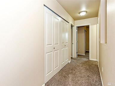 Building Photo - 2483 W Ridge Rock Way