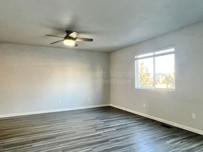 Building Photo - 2260 Covenant Heights