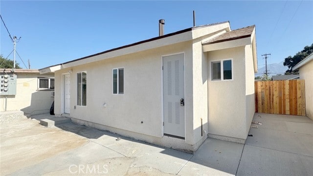 Building Photo - 284 N Palm Ave