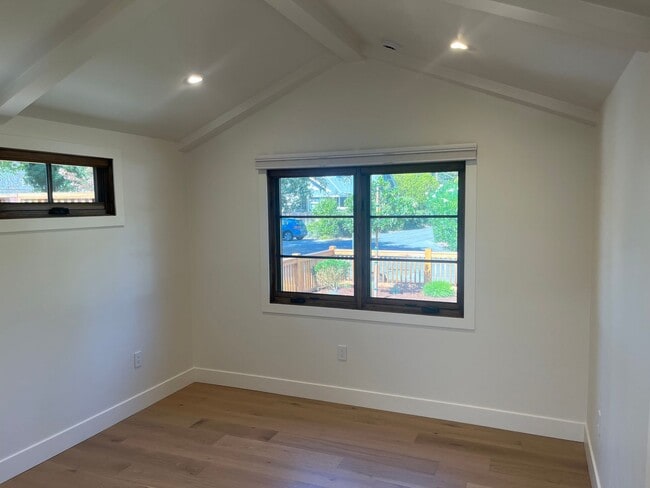 Building Photo - Completely Remodeled Home in Prime Los Gat...