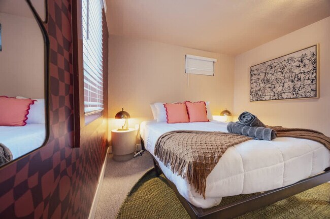 Building Photo - 12080 W 32nd Dr