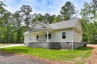Building Photo - 272 Old Barnwell Rd