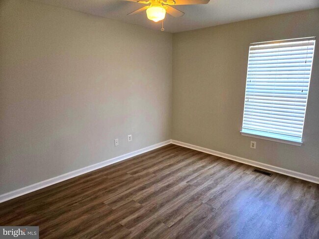 Building Photo - 514 Millar Ct