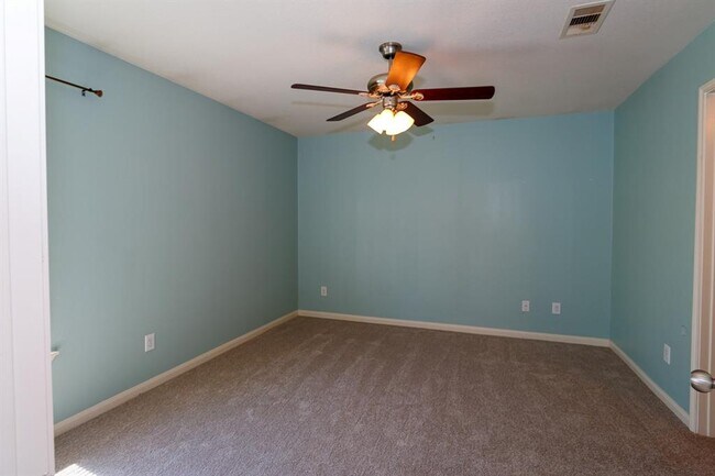 Building Photo - 12115 Estelle Ln