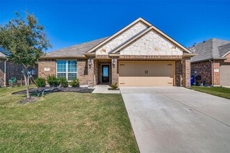 Building Photo - 16308 Harwood Dr