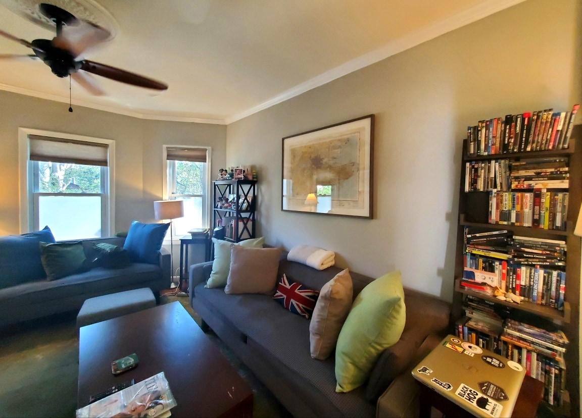Living room - 59 Cameron Ave