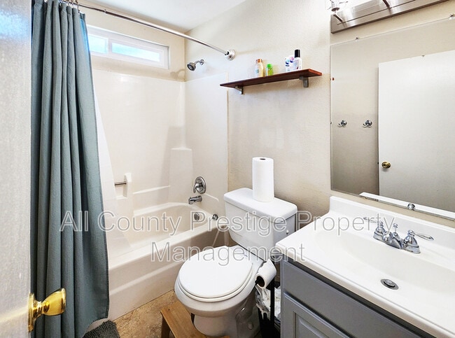 Building Photo - 4701 W Charleston Ave