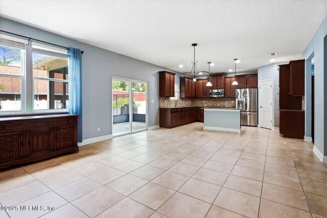 Building Photo - 11725 Paddock Gates Dr