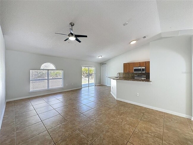 Building Photo - 413 Mulberry Ct