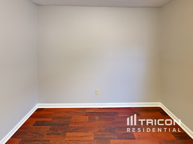Building Photo - 11823 Harbour Town Pkwy