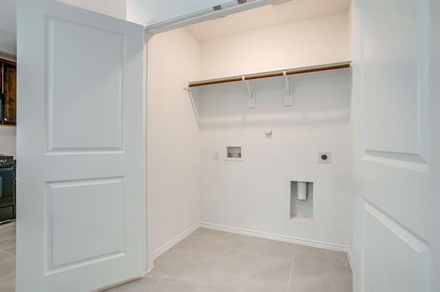 Building Photo - 3608 Kinglet Ct