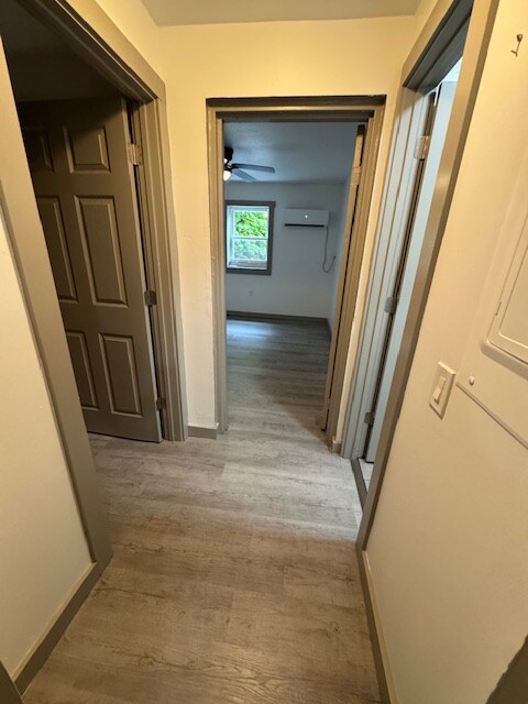 Building Photo - 534 Lee St