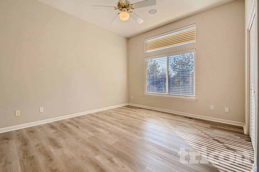 Building Photo - 5971 S Zeno Ct