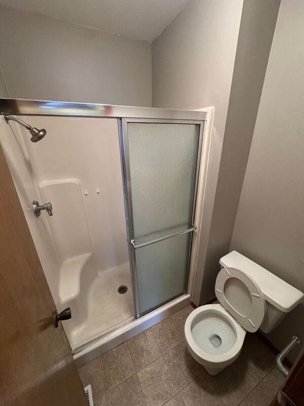 Building Photo - 296 Streamside Ct