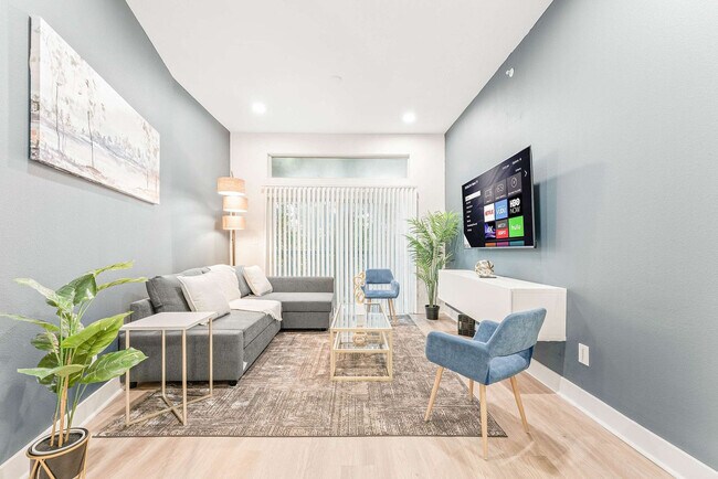 Building Photo - 2901 Indiana St