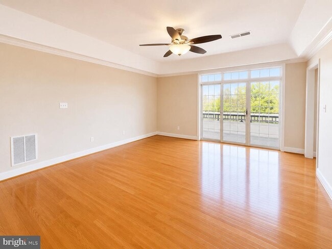 Building Photo - 5910 Great Star Dr