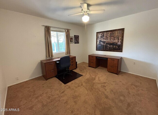 Building Photo - 3625 E Garden Dr