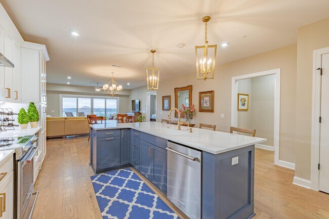 Building Photo - 5211 Highpointe Lakes Dr