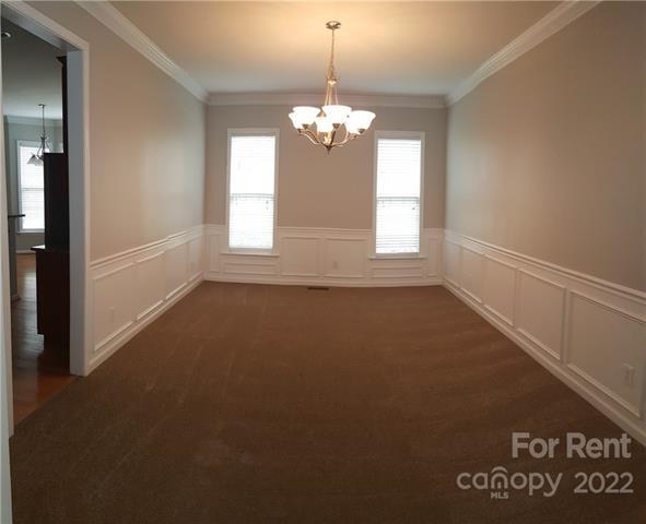 Building Photo - 279 Forest Walk Way