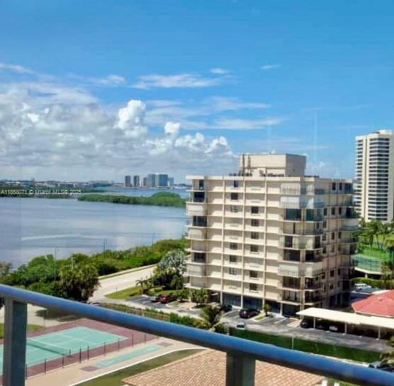 Building Photo - 5440 N Ocean Dr