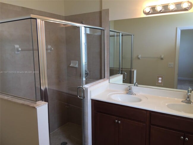 Building Photo - 17107 SW 96th St