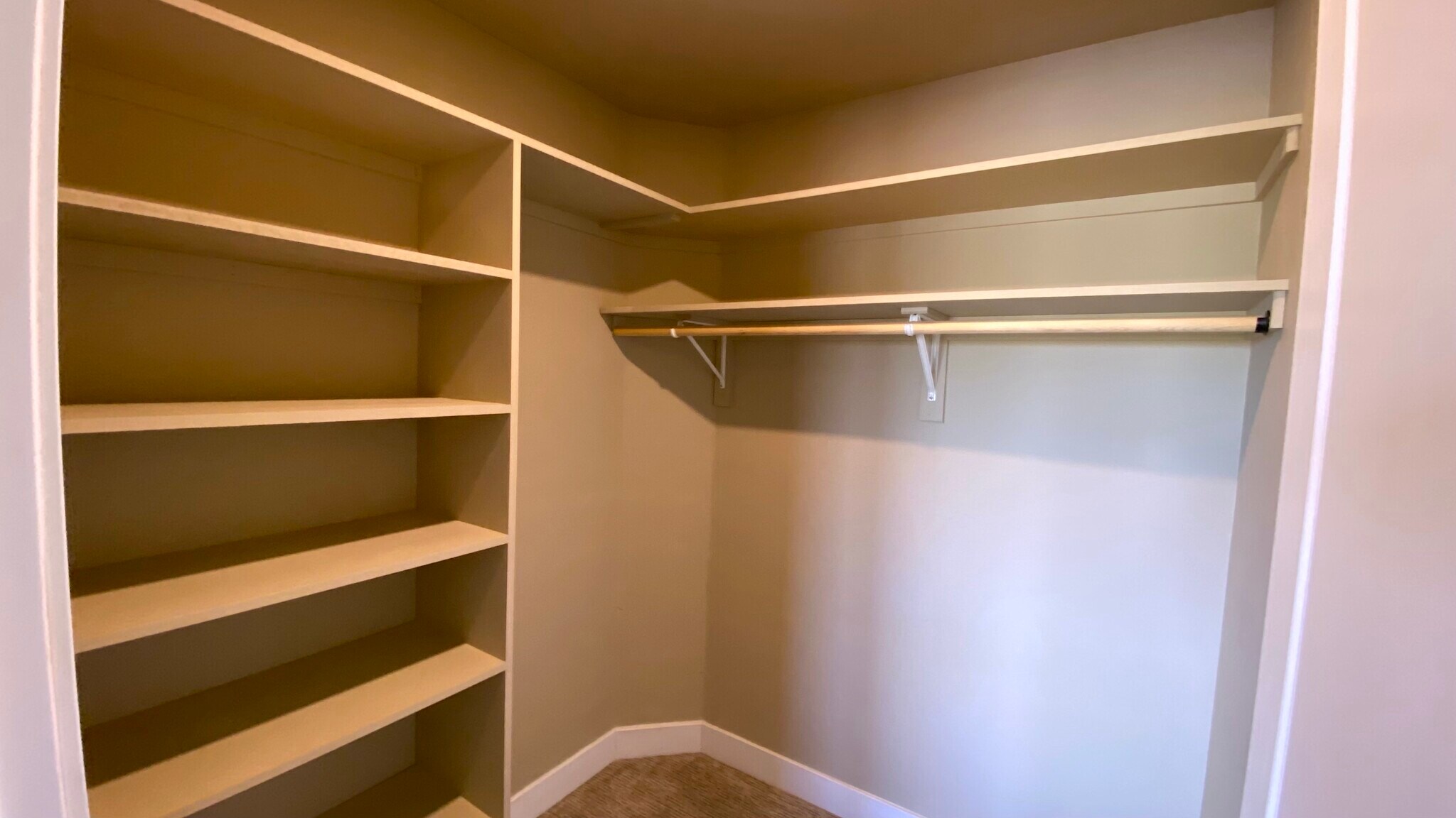 Walk-in Closet - 1785 Broadway