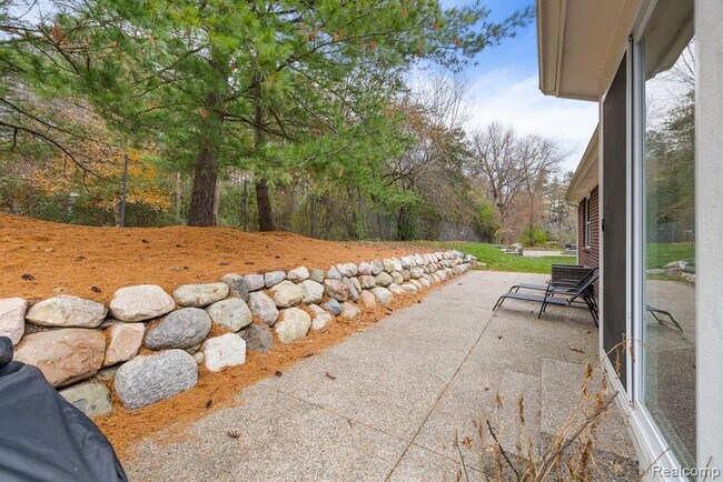 Building Photo - 86 Crosbie Ct