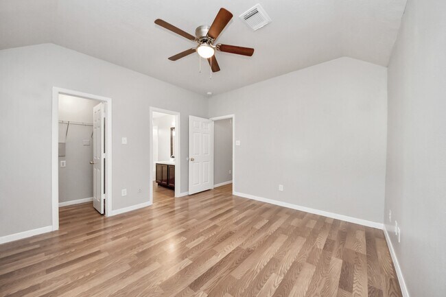 Building Photo - 6446 Mountain Pines Ln