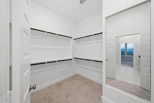 Building Photo - 31719 Hatcher Grv Ln