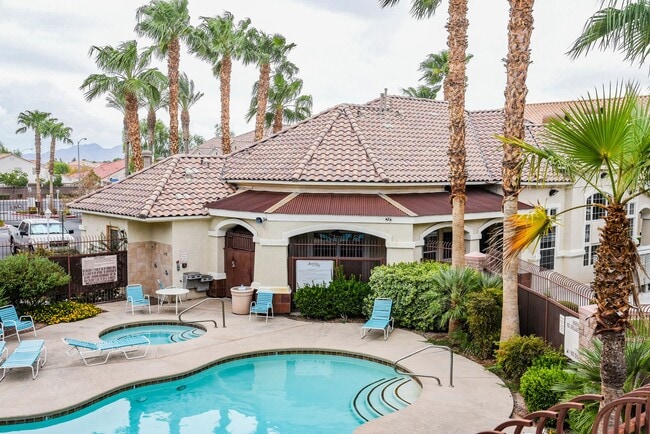 Building Photo - Beautiful 2 bedroom condo-North Las Vegas