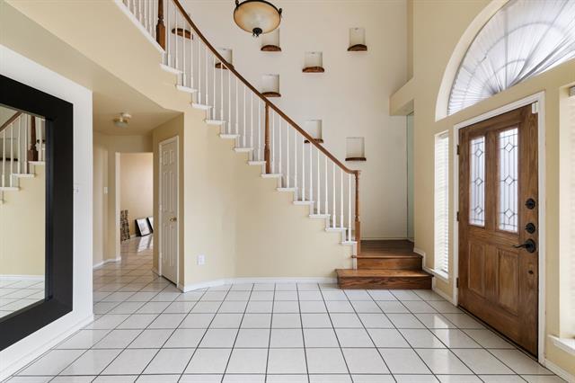 Building Photo - 2116 Houlton Ln