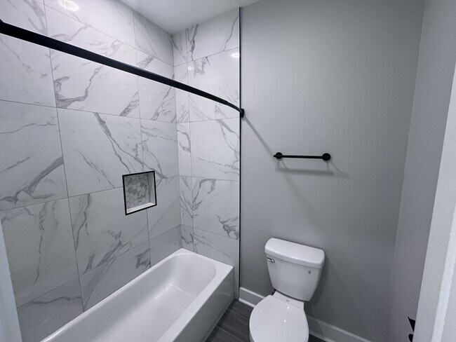 Building Photo - 8817 Stillwater Rd