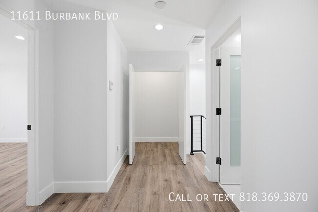 Building Photo - 11611 Burbank Blvd