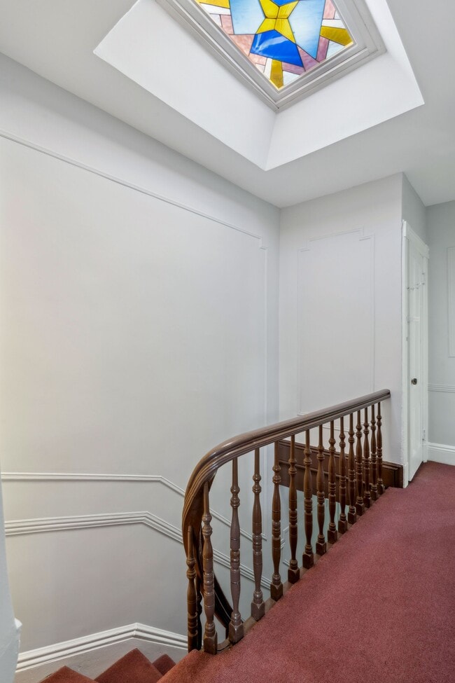 Building Photo - 373A 16th St