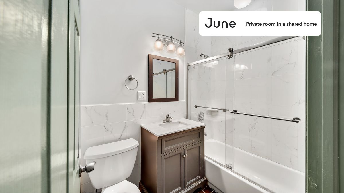 Building Photo - Room in Shared 2 bed/1 bath home in East Harlem