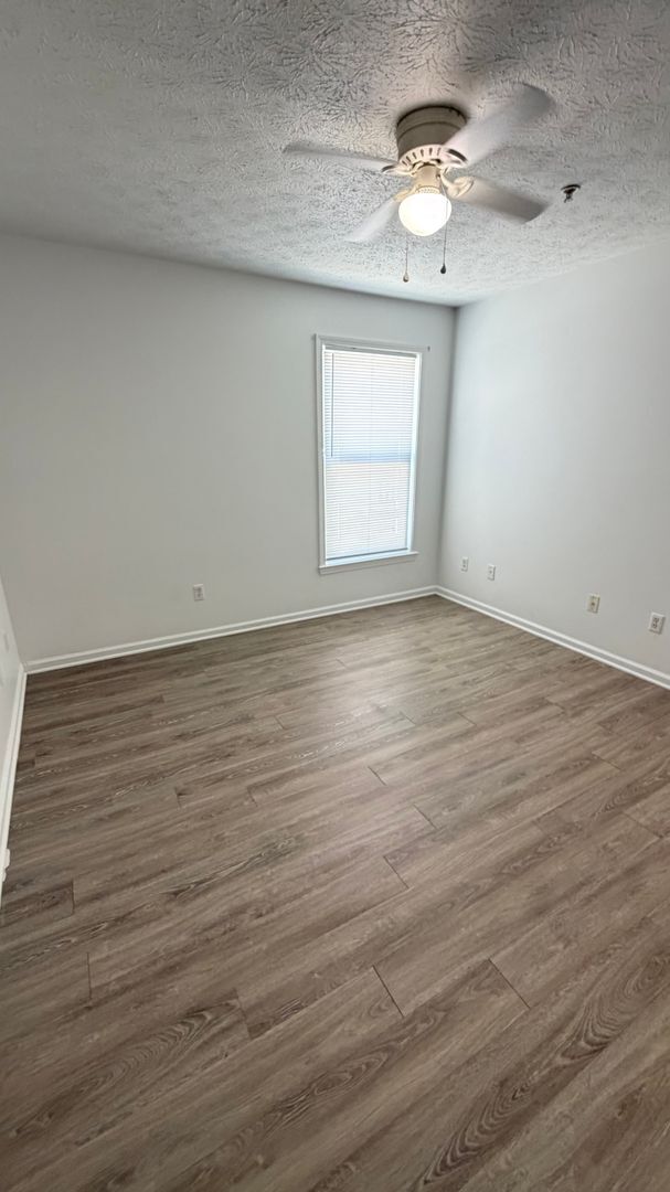 Building Photo - 9129 Laird St