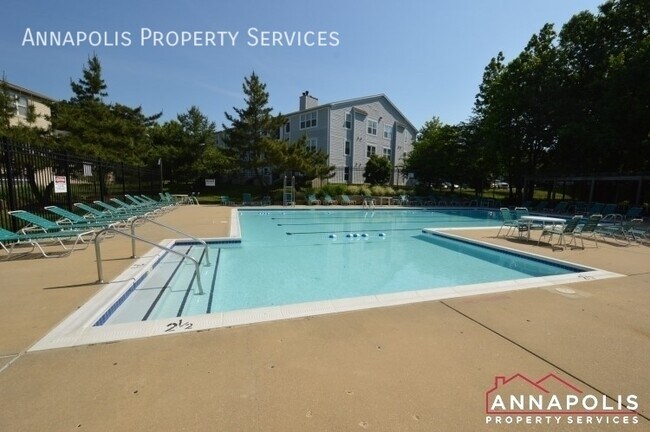 Building Photo - 60H Sandstone Court-