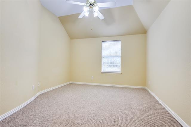 Building Photo - 5636 Country View Ln