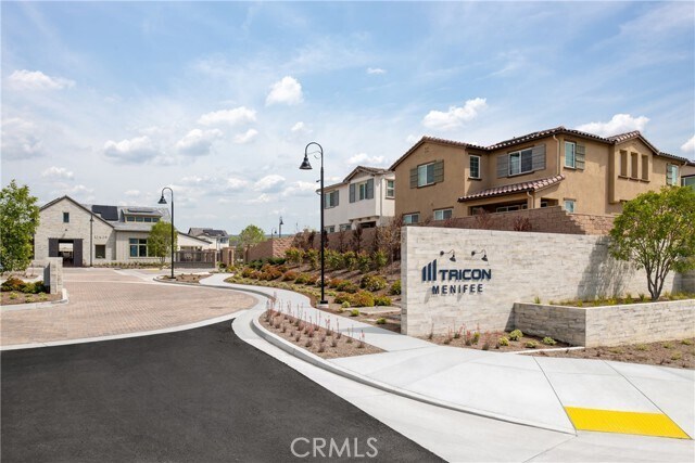 Building Photo - 31712 Willowood Way