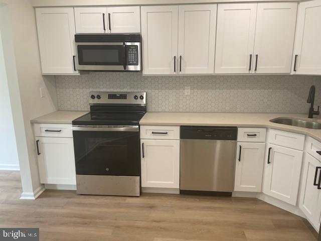 Building Photo - 647 Croft Dr
