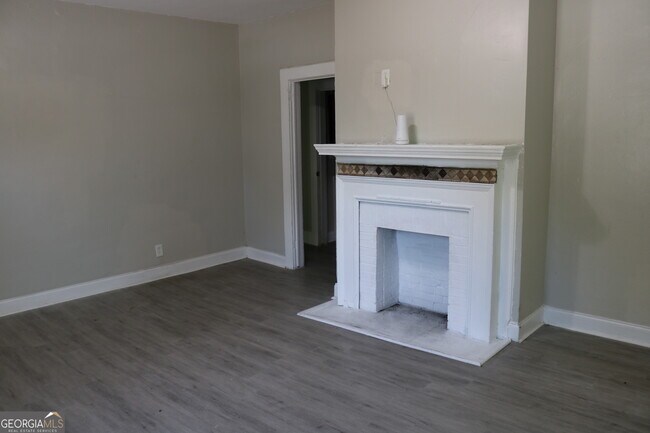 Building Photo - 254 21st Ave