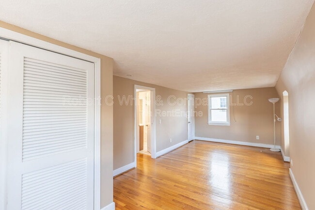 Building Photo - 99 Cheney Ln