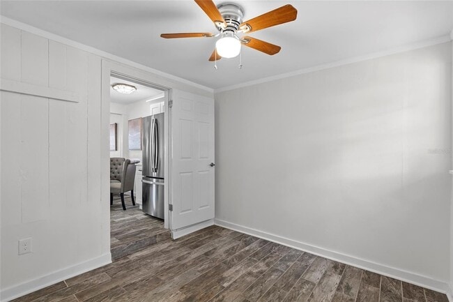 Building Photo - 326 50th Ave N