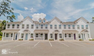 Building Photo - 103 Crescent Wy