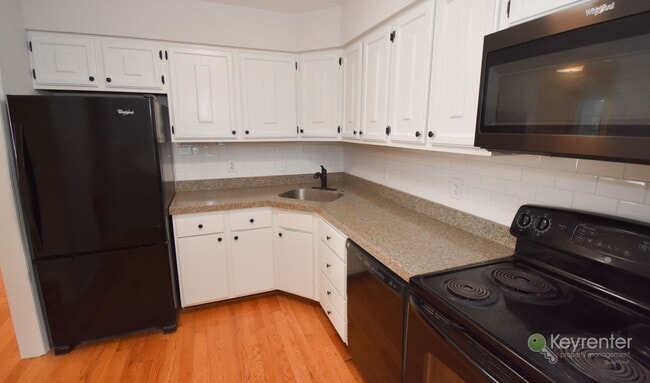 Building Photo - 3 Bed, 2.5 Bath Twin Home in Doylestown with Garage & Finished Basement