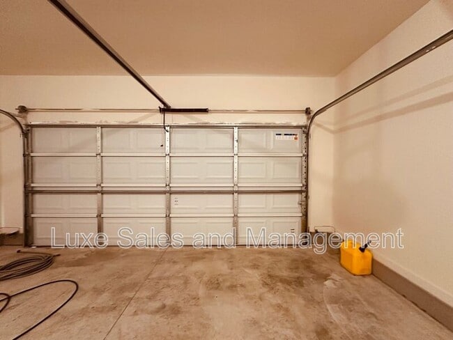 Building Photo - 8301 NW 163rd Ter