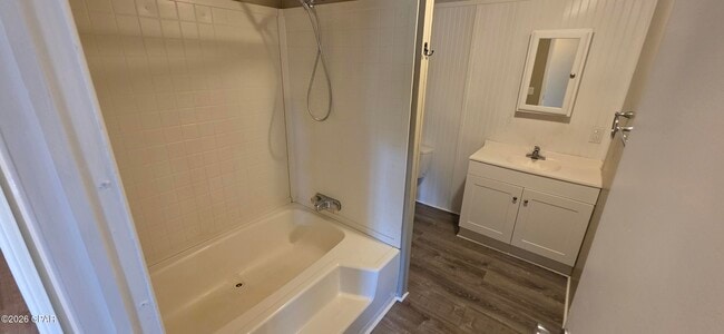 Building Photo - 2726 Canal Ave