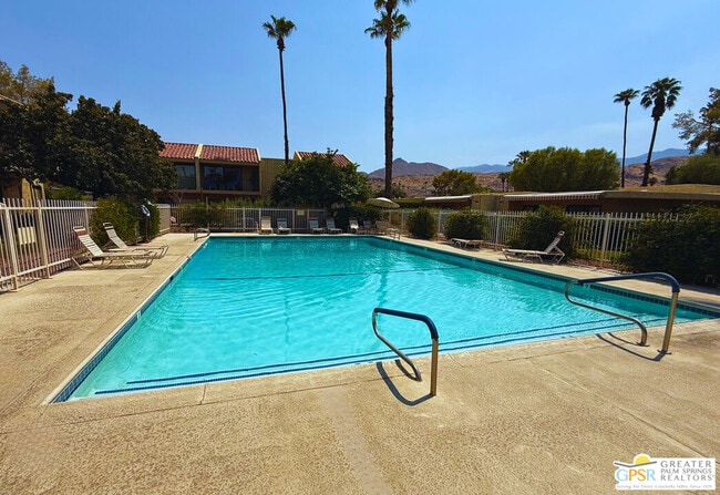 Building Photo - 5304 Los Coyotes Dr